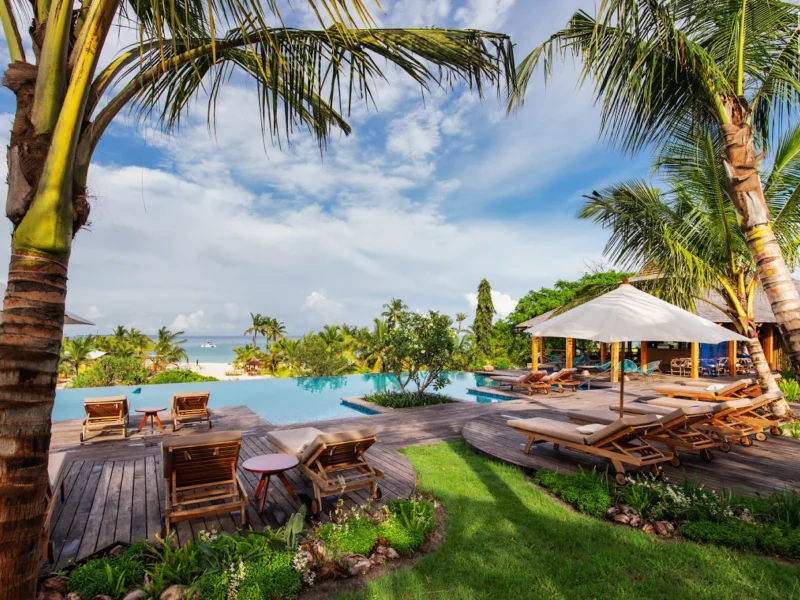 10-Day Tanzania Wildlife Safari & Zanzibar 10-Day Tanzania Wildlife Safari & Zanzibar